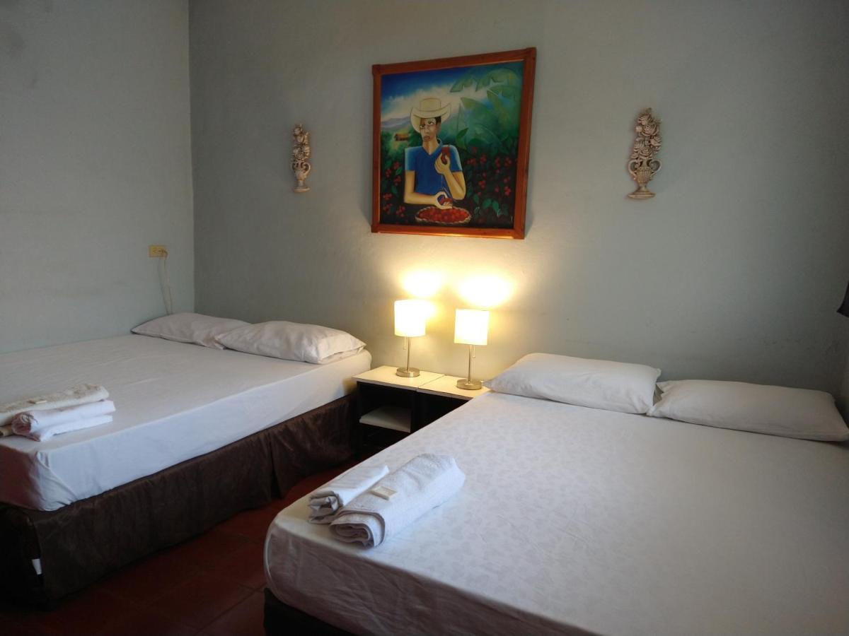 Hostal Harvest House Леон Экстерьер фото
